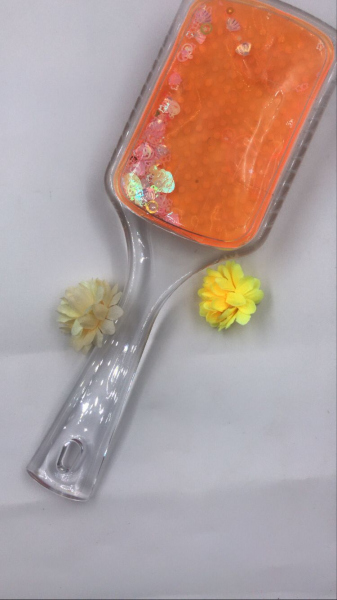 فرشاة شعر بلاستك BRUSH HAIR
